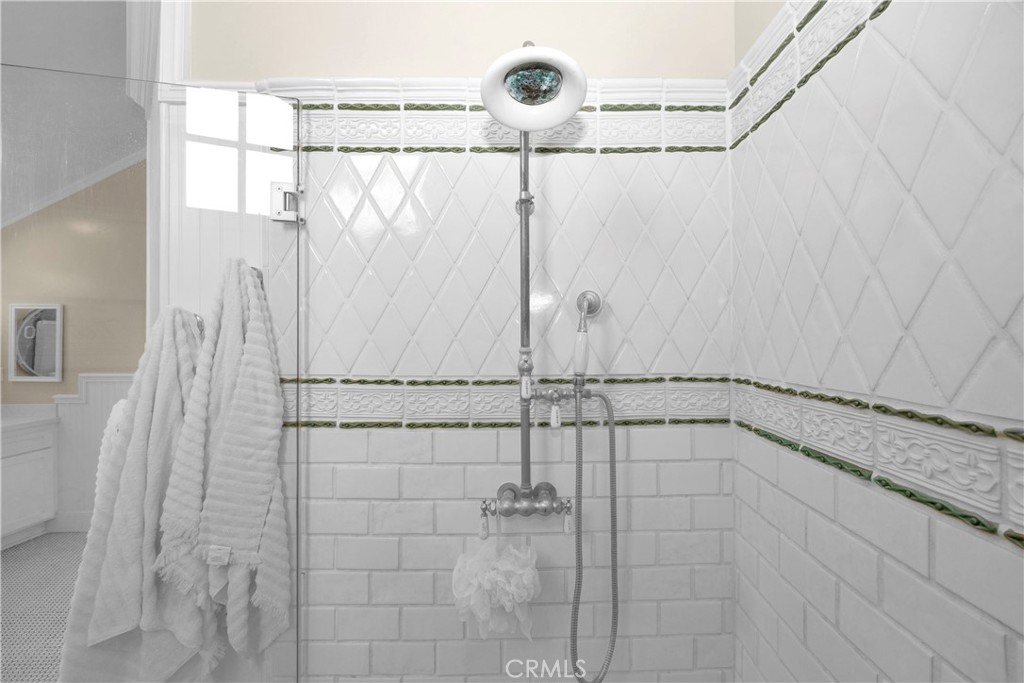 96d0b7b5 3dbd 4487 905f 5cc4f206a2a9