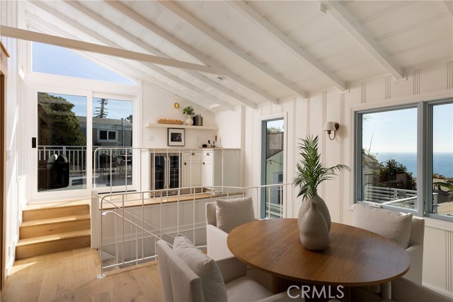 31927 Hayes Place, Laguna Beach CA: https://media.crmls.org/medias/96d22ed6-4c51-4239-99ee-cd5cf5746514.jpg