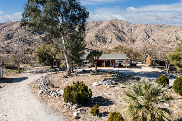 Detail Gallery Image 2 of 51 For 48890 Palo Verde Rd, Morongo Valley,  CA 92256 - 6 Beds | 5 Baths