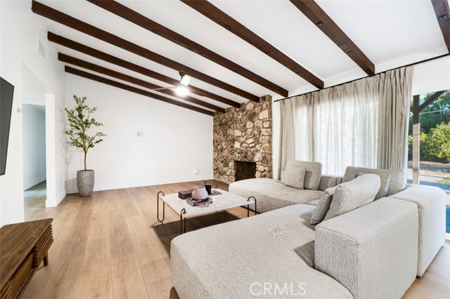 22431 Miranda Street photo 11