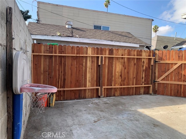 Detail Gallery Image 15 of 16 For 6510 S Figueroa, Los Angeles,  CA 90003 - – Beds | – Baths