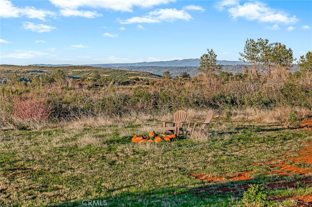 https://media.crmls.org/medias/96d41353-f525-4487-9358-b09ba3bf071a.jpg?preset=X-Large