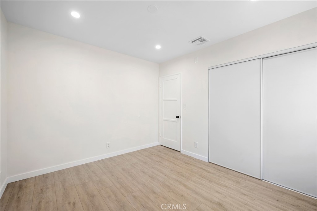 https://media.crmls.org/medias/96d432d4-55b6-444a-954e-47ecd4e5c62e.jpg?preset=X-Large