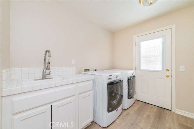 Detail Gallery Image 31 of 35 For 27860 Mount Shasta Way, Yorba Linda,  CA 92887 - 5 Beds | 3/1 Baths