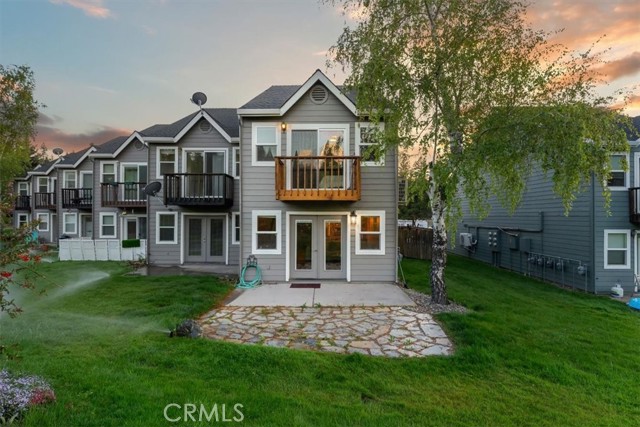 Detail Gallery Image 5 of 31 For 1422 Kingston, Mount Shasta,  CA 96067 - 2 Beds | 1/1 Baths