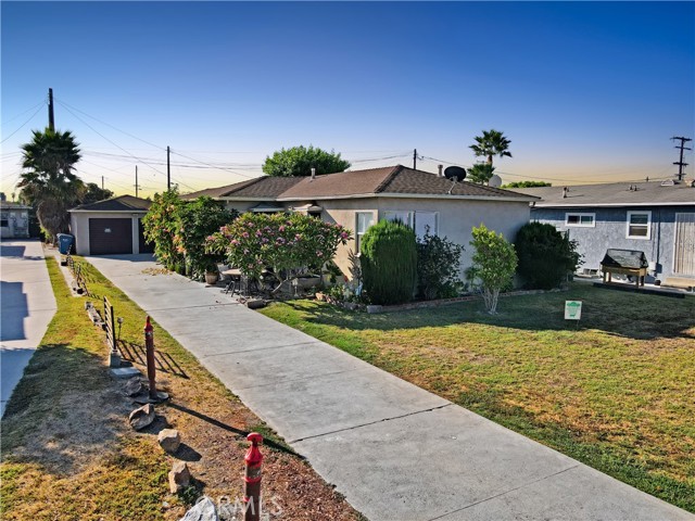 Detail Gallery Image 4 of 14 For 11832 Brookshire Ave, Downey,  CA 90241 - – Beds | – Baths