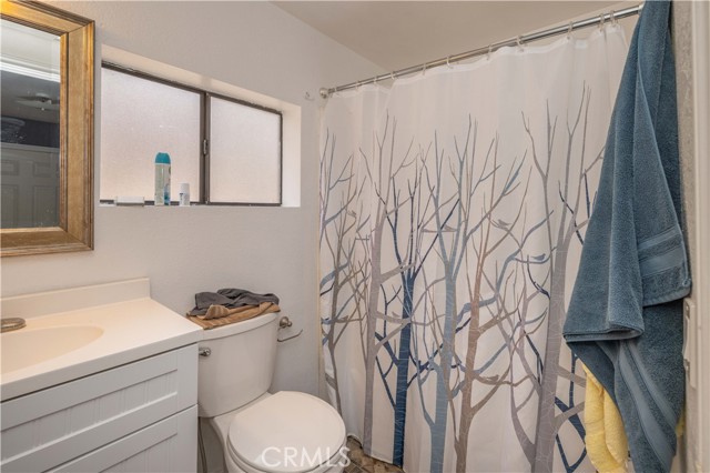 Detail Gallery Image 31 of 33 For 863 Ford Ln, Big Bear Lake,  CA 92315 - 4 Beds | 3/1 Baths