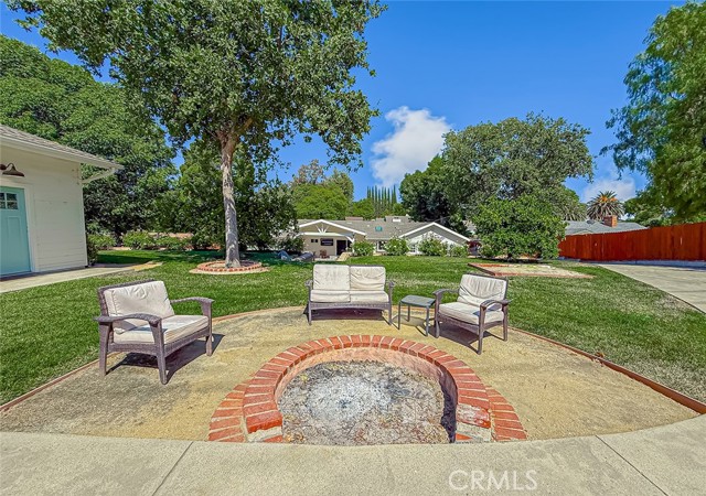 843 Encino Vista Drive, Thousand Oaks CA: https://media.crmls.org/medias/96d61549-75d4-4362-b020-691235bdf3ad.jpg