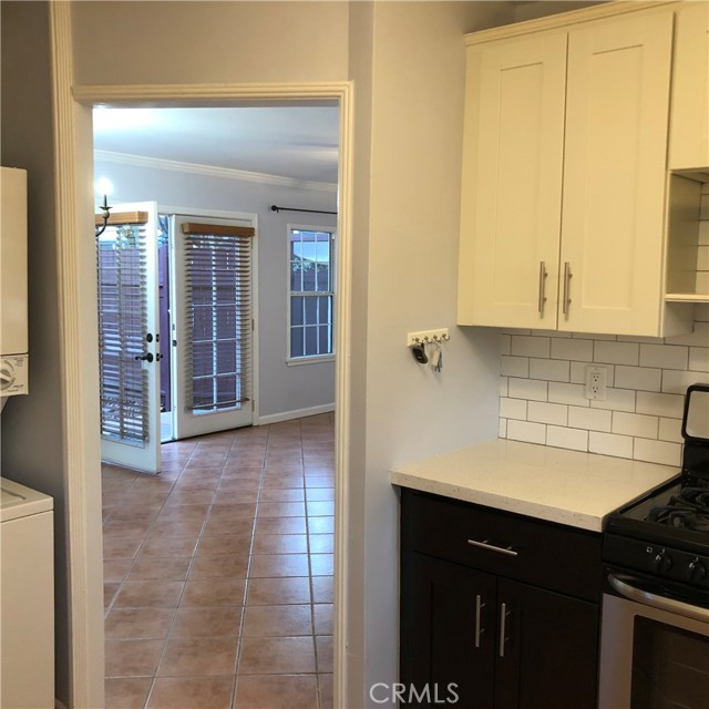 Detail Gallery Image 13 of 42 For 3577 Gundry, Long Beach,  CA 90807 - 1 Beds | 1 Baths