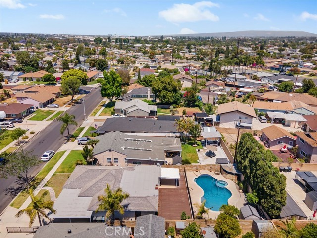 Detail Gallery Image 49 of 51 For 13828 Cowley Ave, Bellflower,  CA 90706 - 4 Beds | 2 Baths