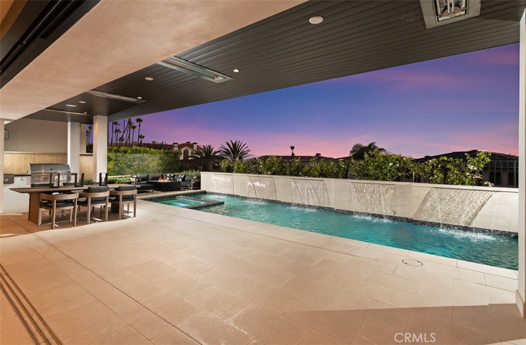 MLS #OC25164130 img 2