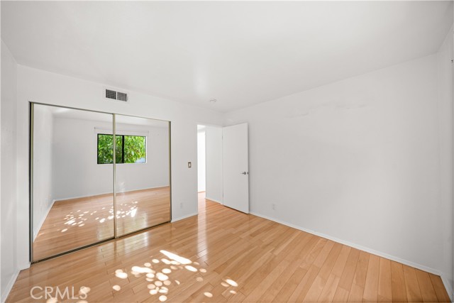 64 North Mar Vista Avenue, 103 photo 14
