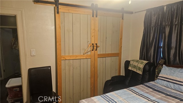 Detail Gallery Image 3 of 6 For 739 W 102nd, Los Angeles,  CA 90044 - 2 Beds | 1 Baths