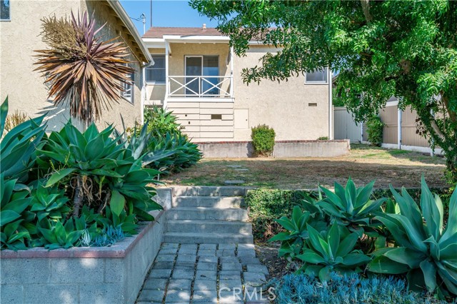 509 S Juanita Avenue, Redondo Beach CA: https://media.crmls.org/medias/96daa406-fabf-4729-bd1e-4e9e6e04e3ce.jpg