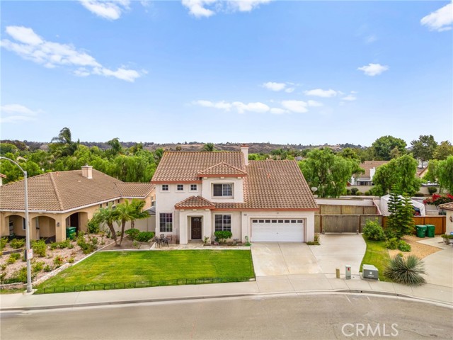 Detail Gallery Image 3 of 55 For 3905 Posada Ct, Oceanside,  CA 92058 - 3 Beds | 3 Baths