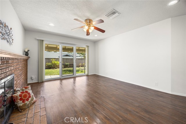 Detail Gallery Image 8 of 26 For 1418 E Wilshire Ave, Fullerton,  CA 92831 - 3 Beds | 2 Baths