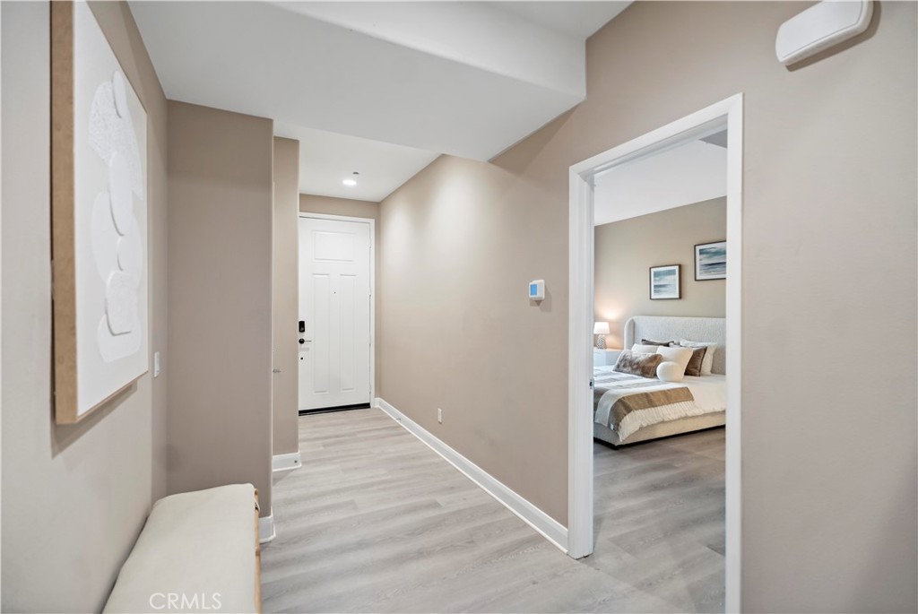 MLS #WS25270586 image #5