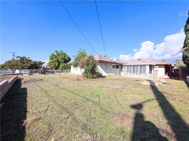 Detail Gallery Image 19 of 33 For 25845 Holly Vista, San Bernardino,  CA 92404 - 3 Beds | 2 Baths