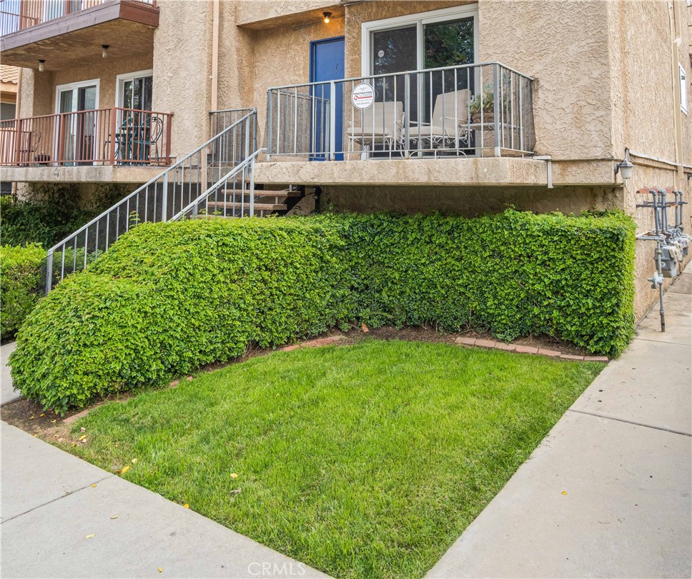 17220 Chatsworth Street 1, Granada Hills, CA 91344