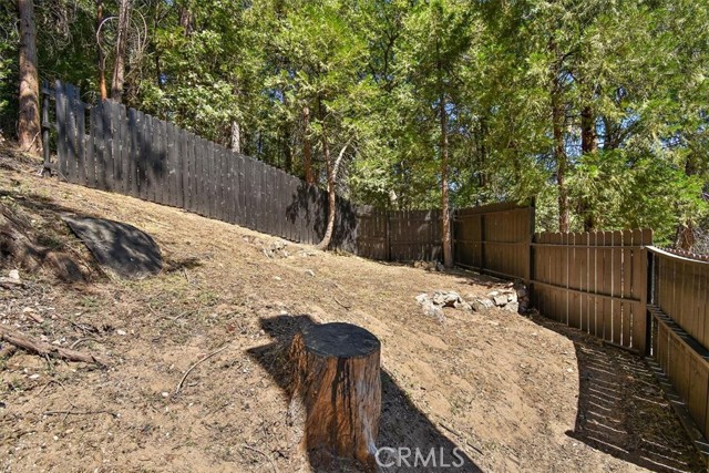 Detail Gallery Image 34 of 41 For 23913 Bowl Rd, Crestline,  CA 92325 - 4 Beds | 2 Baths