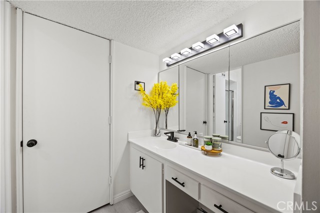 Detail Gallery Image 21 of 58 For 6315 Green Valley #100,  Culver City,  CA 90230 - 2 Beds | 2 Baths