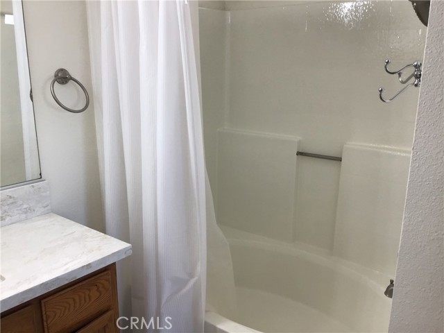 Detail Gallery Image 17 of 41 For 3676 Windstorm Way, Riverside,  CA 92503 - 3 Beds | 2/1 Baths