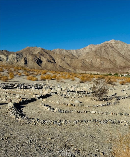 Detail Gallery Image 25 of 30 For 54905 Avenida Diaz, La Quinta,  CA 92253 - 3 Beds | 2 Baths