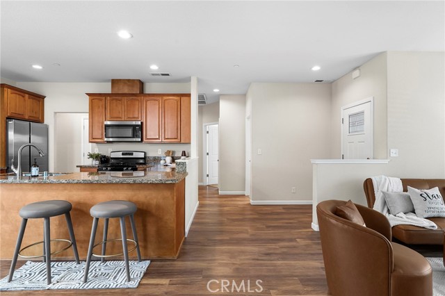 Detail Gallery Image 18 of 47 For 215 Danielson Ln, Chico,  CA 95973 - 3 Beds | 2 Baths