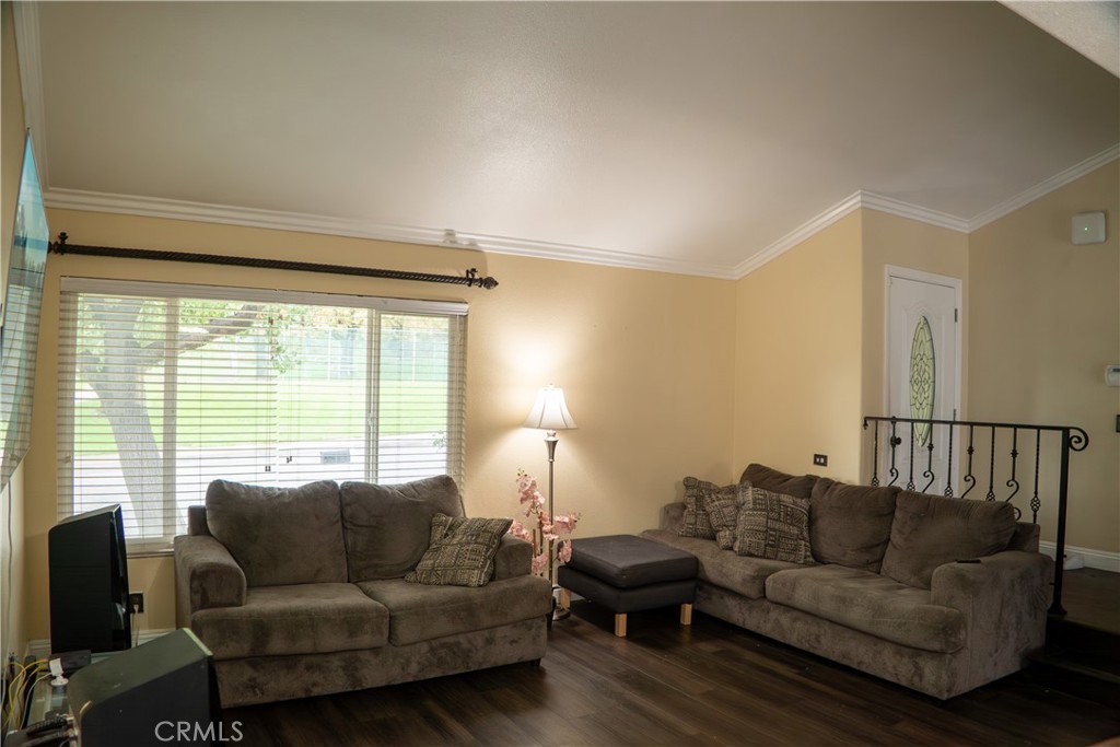 MLS #SR25228390 image #3