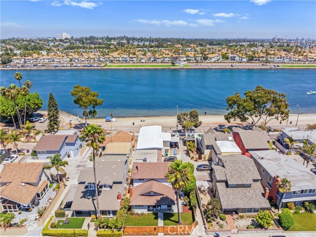 5309 E Appian Way, Long Beach CA: https://media.crmls.org/medias/96e388fd-07cf-4c2c-94b5-f12d42cfd99a.jpg