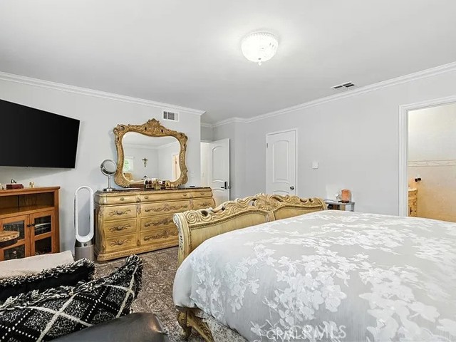 Detail Gallery Image 19 of 29 For 12516 Archwood St, North Hollywood,  CA 91606 - 3 Beds | 3 Baths