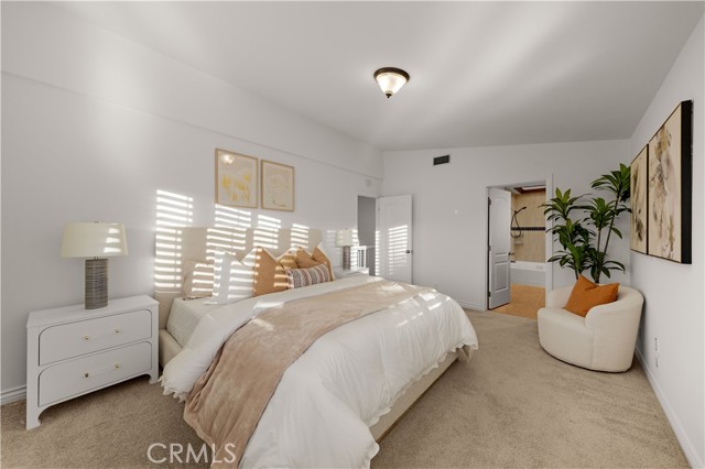 5 Bed Home for Sale in Irvine, California