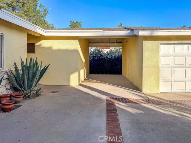 Detail Gallery Image 5 of 52 For 18419 Linnet, Tarzana,  CA 91356 - 3 Beds | 3 Baths