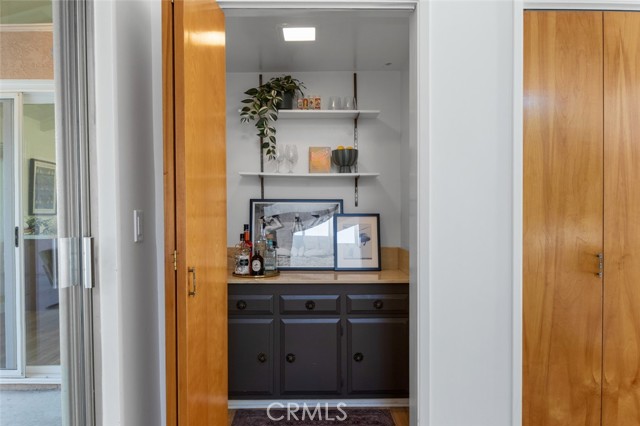 Detail Gallery Image 19 of 64 For 5360 E El Jardin St, Long Beach,  CA 90815 - 4 Beds | 3 Baths