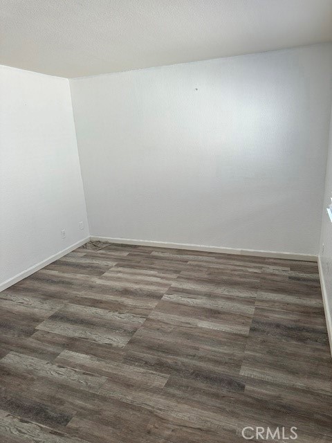 10215 Variel Ave #11, Chatsworth CA: https://media.crmls.org/medias/96e5dd8b-6f87-41f3-b0bb-b88accca0e23.jpg