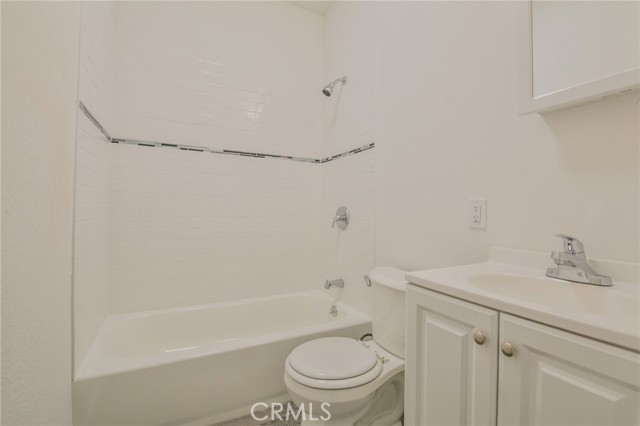 Detail Gallery Image 44 of 66 For 6207 S Figueroa St, Los Angeles,  CA 90003 - – Beds | – Baths