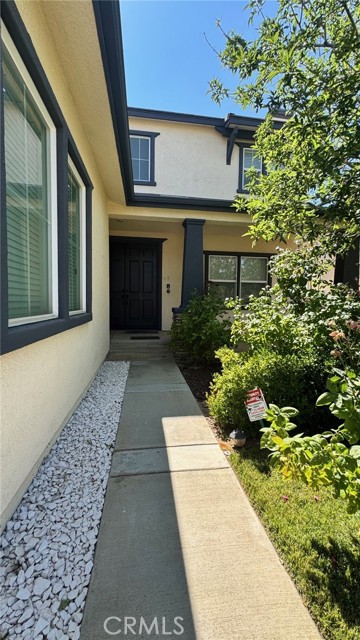 Detail Gallery Image 5 of 52 For 37361 Paintbrush Dr, Palmdale,  CA 93551 - 5 Beds | 3 Baths