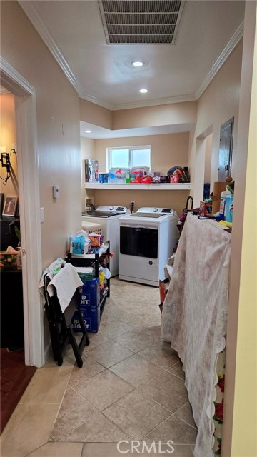 787 Terrace 49, Los Angeles CA: https://media.crmls.org/medias/96e7bb46-5c81-4dae-b25d-720935286c77.jpg