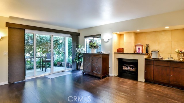 Detail Gallery Image 7 of 35 For Address Is Not Disclosed,  Costa Mesa,  CA 92626 - 3 Beds | 2 Baths