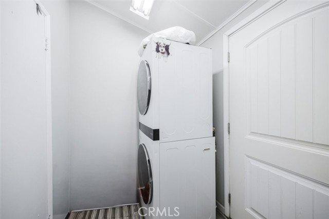 2006 E Foothill Boulevard, Pasadena CA: https://media.crmls.org/medias/96e80b86-7d41-4468-82ad-80731314dd85.jpg