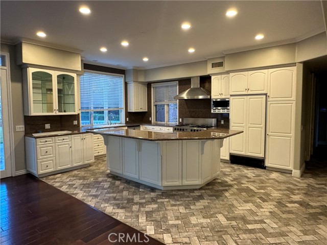 Detail Gallery Image 22 of 43 For 3131 Garretson Ave, Corona,  CA 92881 - 6 Beds | 6 Baths