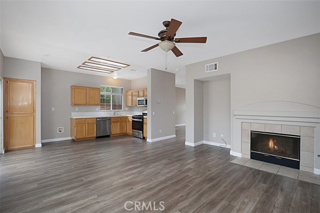 Detail Gallery Image 8 of 34 For 4850 Petersen St, Chino Hills,  CA 91709 - 4 Beds | 2/1 Baths