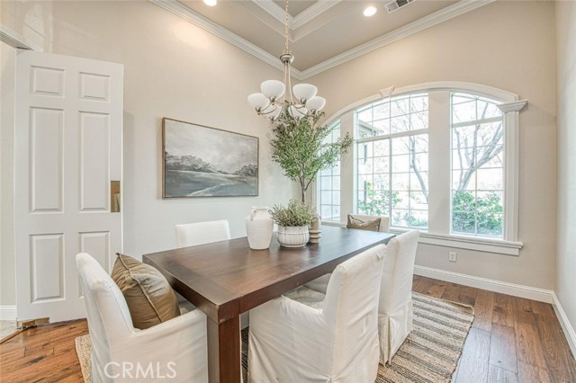 Detail Gallery Image 13 of 28 For 12437 N via Tuscania, Clovis,  CA 93619 - 5 Beds | 3/1 Baths