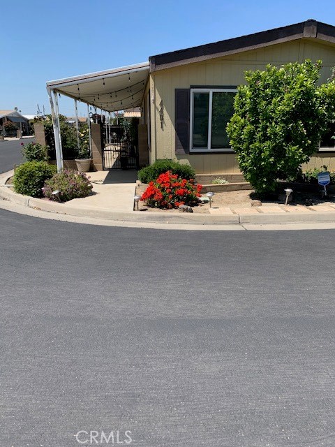 4401 Camelot Place, Bakersfield CA: https://media.crmls.org/medias/96ea4c1e-ff85-44a6-8162-7dda6616be22.jpg