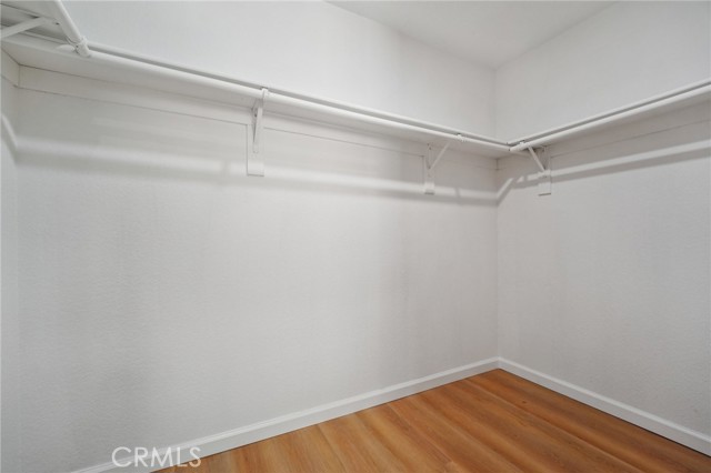 24318 Via Las Junitas, Murrieta CA: https://media.crmls.org/medias/96ec4db1-6323-4f4f-872a-e188277e8278.jpg