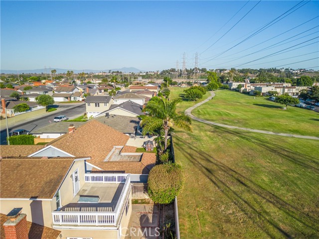 Image 3 for 9802 Effingham Dr, Huntington Beach, CA 92646