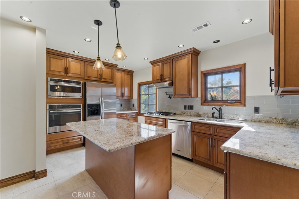 1521 N Columbus Avenue Glendale img 24
