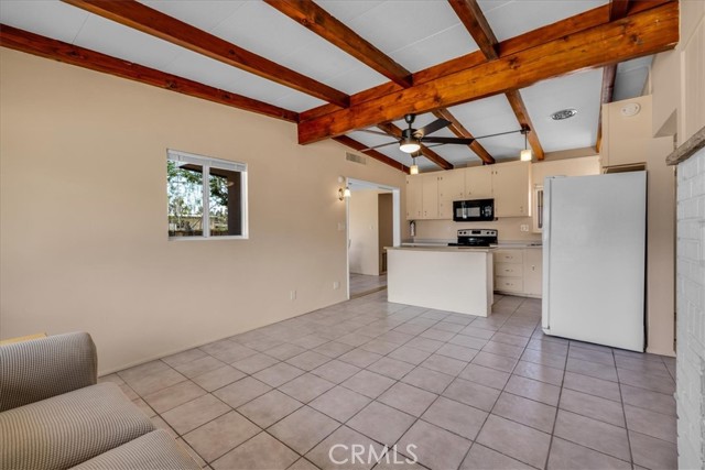 Detail Gallery Image 14 of 54 For 6922 Grand Ave, Yucca Valley,  CA 92284 - 3 Beds | 2 Baths