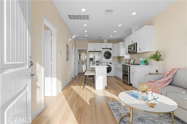 Detail Gallery Image 6 of 61 For 10511 Dewey Dr, Garden Grove,  CA 92840 - – Beds | – Baths