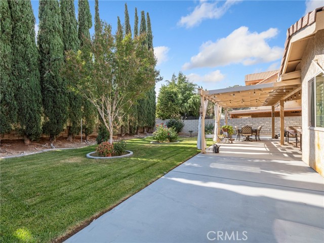 12596 Whispering Springs Road, Victorville CA: https://media.crmls.org/medias/96ef855b-d1c1-45a4-8f11-b9016d35b042.jpg